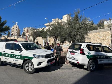 شرطة القدس تقوم نشاط لتطبيق القانون لضمان أمن وسلامة الجمهور